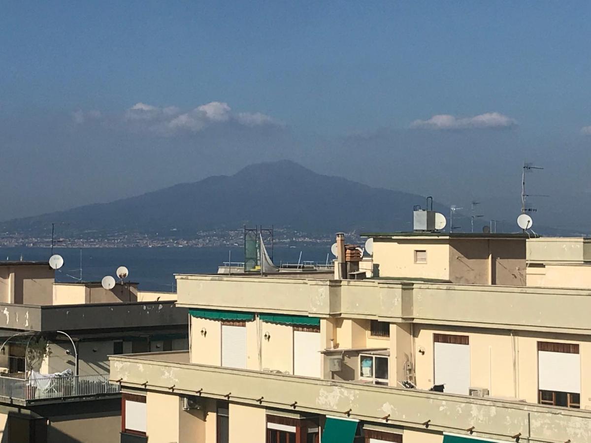 Guest House Emily Suites Sorrento Eksteriør billede