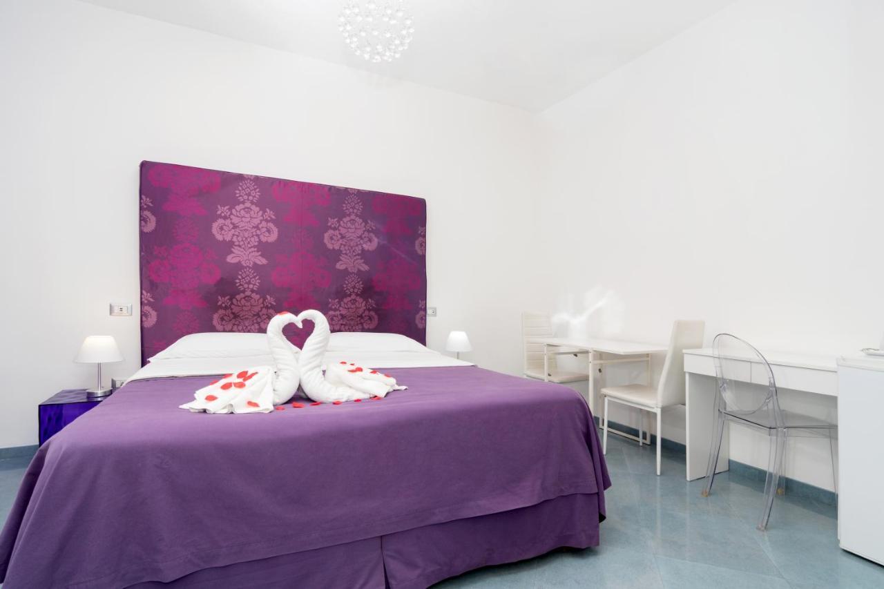 Guest House Emily Suites Sorrento Eksteriør billede
