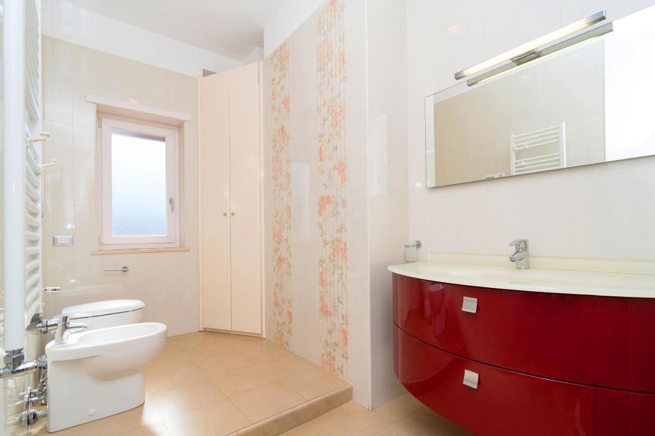 Guest House Emily Suites Sorrento Eksteriør billede