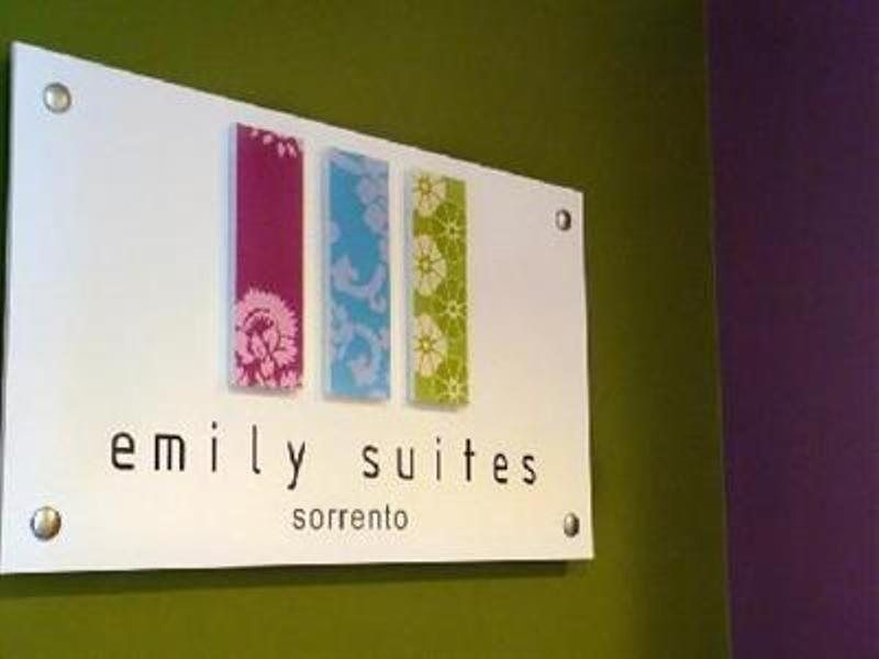 Guest House Emily Suites Sorrento Eksteriør billede